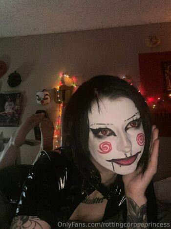 rottingcorpseprincess