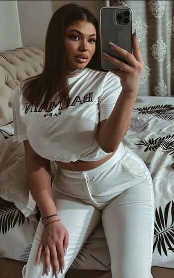 Roxana Elena