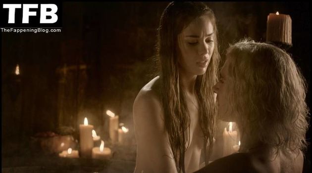Roxanne McKee
