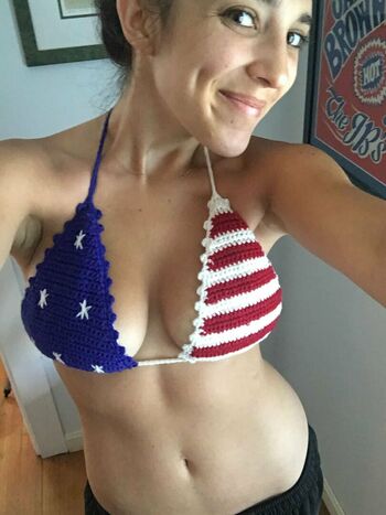 Roxy Striar