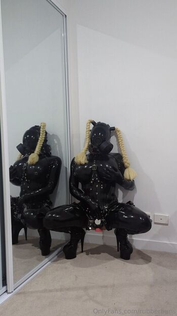 rubberbuns