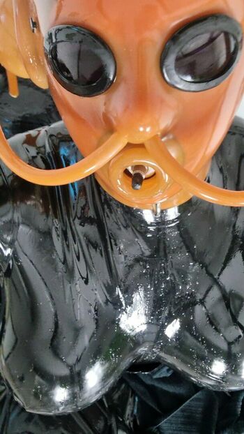 rubberdollemma