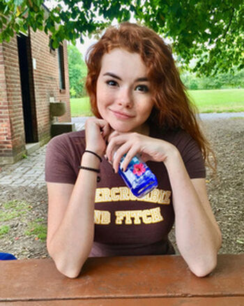 Sabrina Lynn