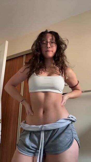 Sabrina Pezeshkian