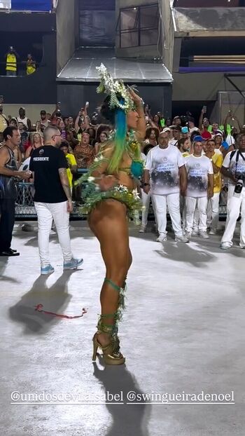 Sabrina Sato