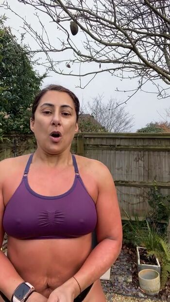 Saira Khan