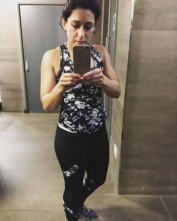 Saira Khan