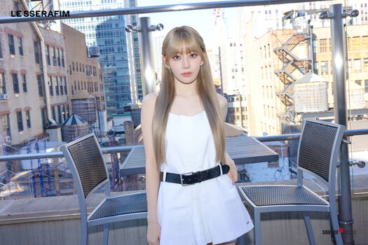 Sakura Miyawaki 宮脇 咲良
