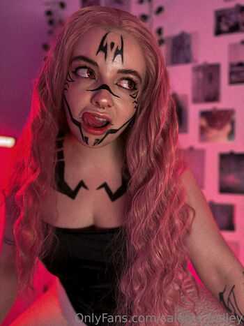 salems_hailey