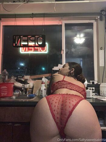 Saltysweetsabrina