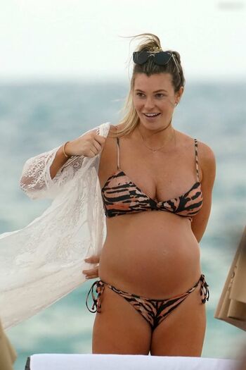 Samantha Hoopes