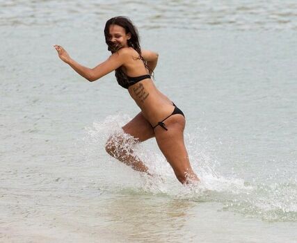 Samantha Mumba
