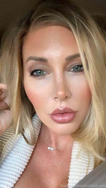 Samantha Saint