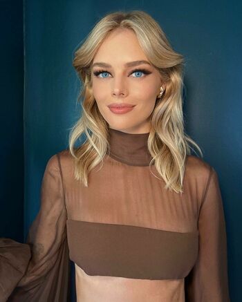Samara Weaving
