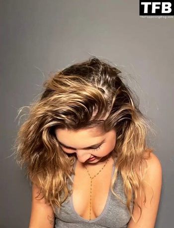 Sammi Hanratty