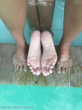 Sammysfeetgreet