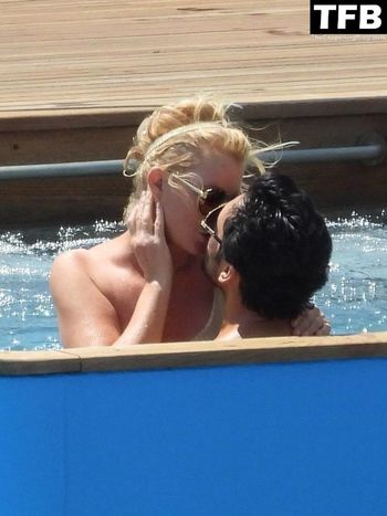 Sandra Lee