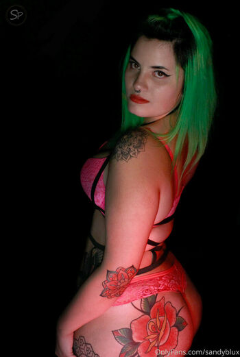 sandy_azulita