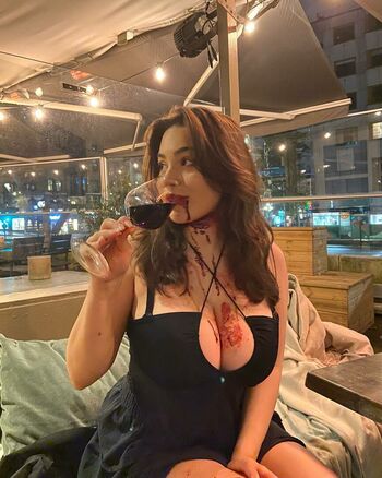 Sara B