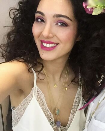 Sara-Joleen Kaveh-Moghaddam