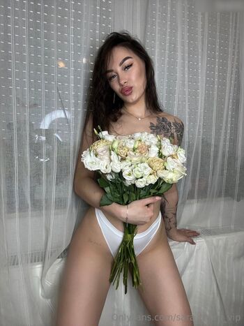 Sara Thorn VIP