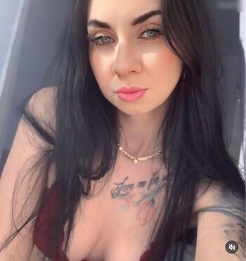 Sarah_amore