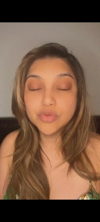 Sarah Azhari