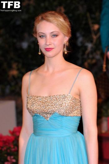 Sarah Gadon