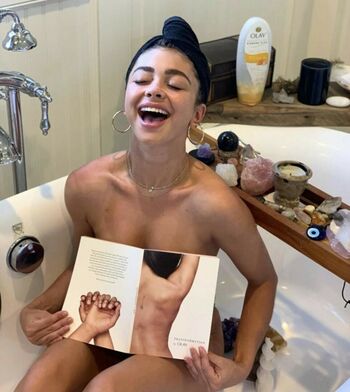 Sarah Hyland