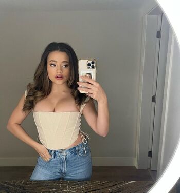 Sarah Jeffery