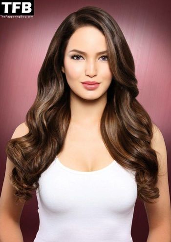 Sarah Lahbati