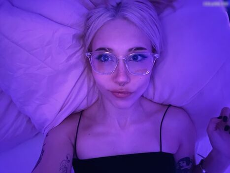 Sarahtoninx9_