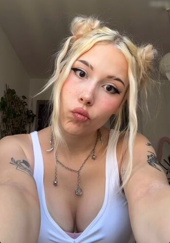 Sarahtoninx9_