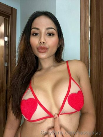 sassyasia