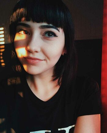 Savannah Brown