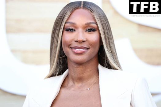 Savannah James