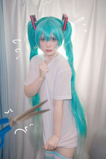 Saya Scarlet