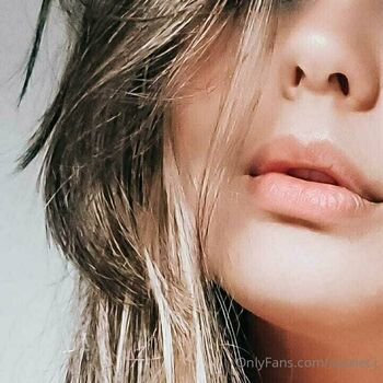 scarlet.j