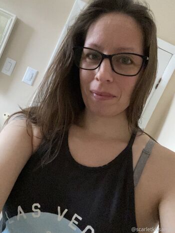 scarletkissamee