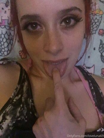 scarletmoon69