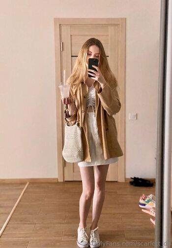scarlett_do