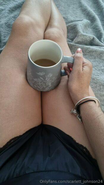 scarlett_johnson24