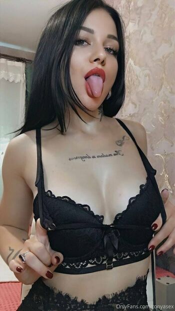 selenaadoll1