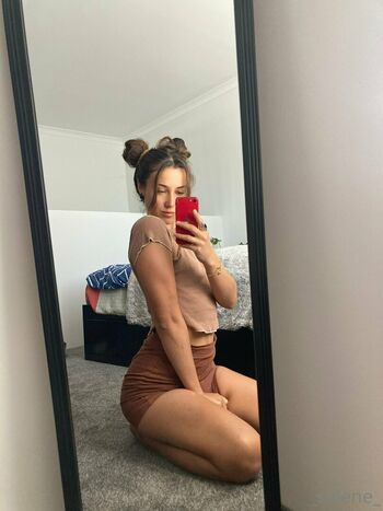 Selene_smalltitts