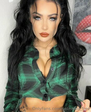 selinafox_free
