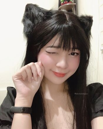 Senpai Alice