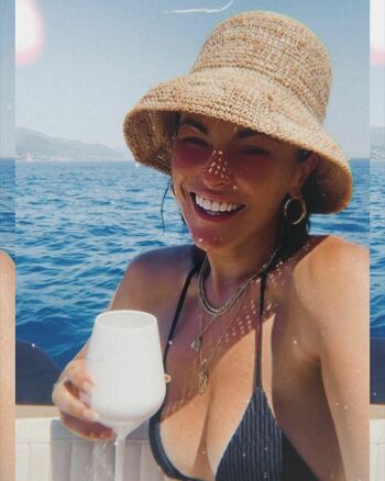 Serinda Swan