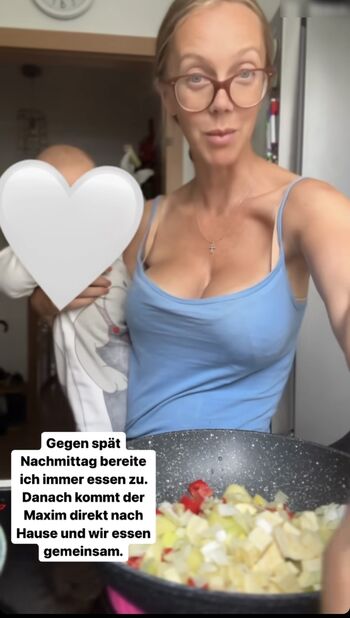 Sexy Julia