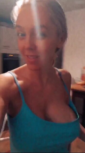 Sexy Julia