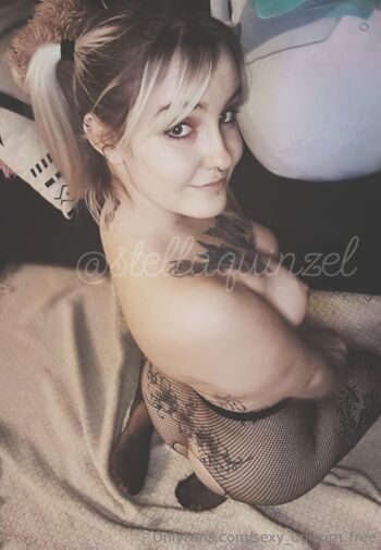 sexy_unicorn_free